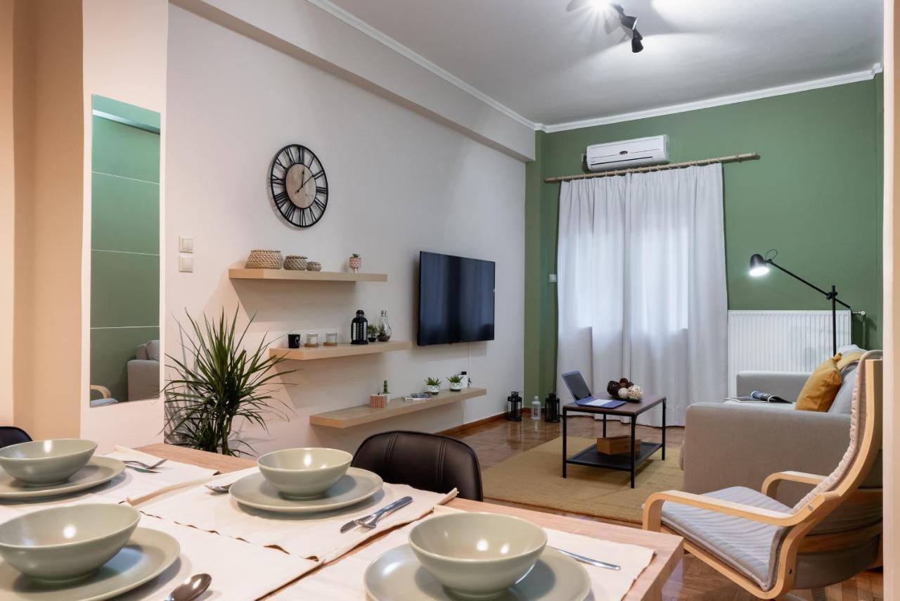 Plaka Apartment With Terrace View เอเธนส์ ภายนอก รูปภาพ