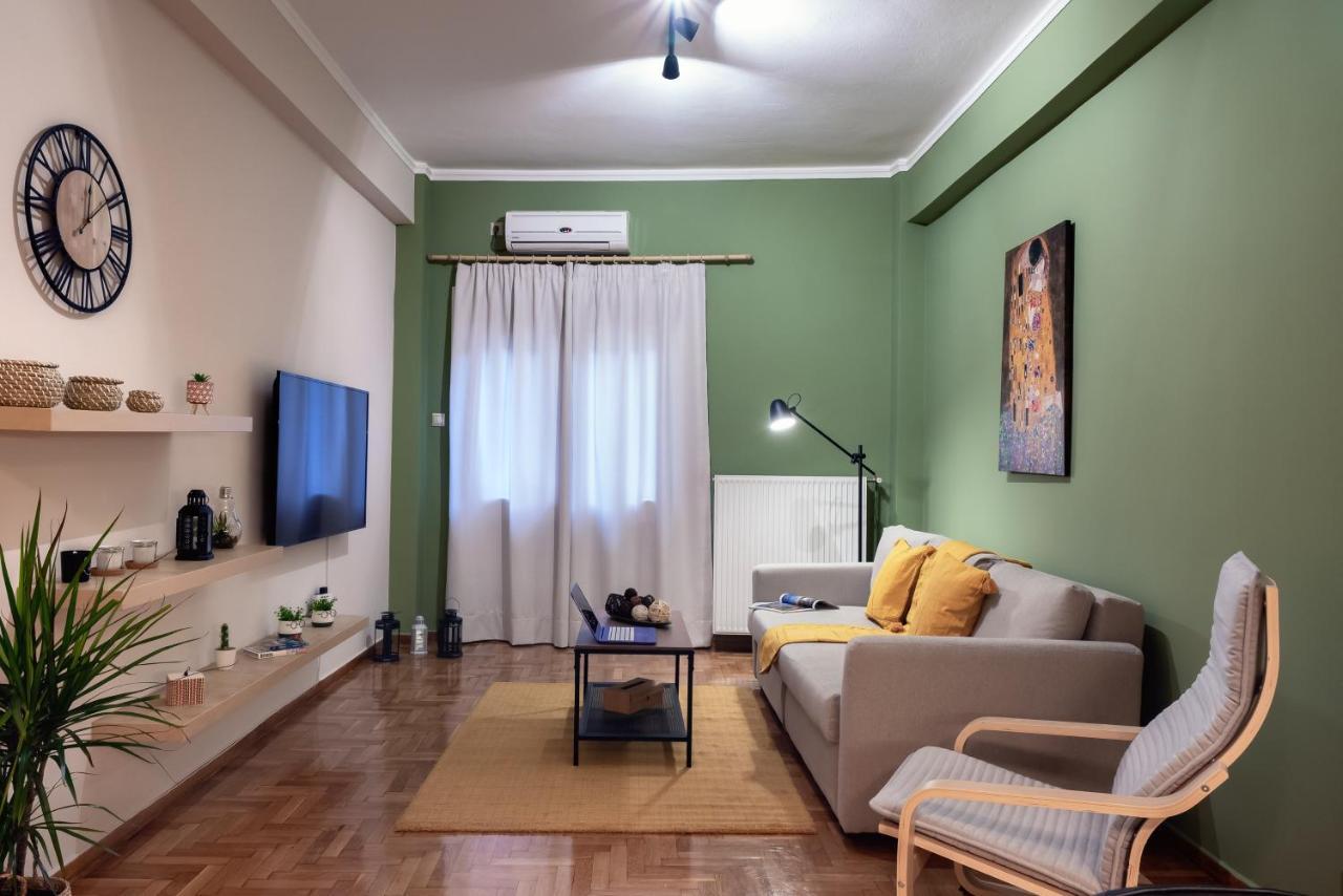 Plaka Apartment With Terrace View เอเธนส์ ภายนอก รูปภาพ