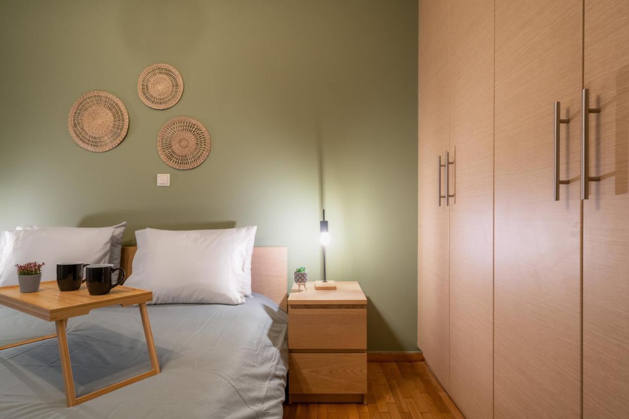 Plaka Apartment With Terrace View เอเธนส์ ภายนอก รูปภาพ